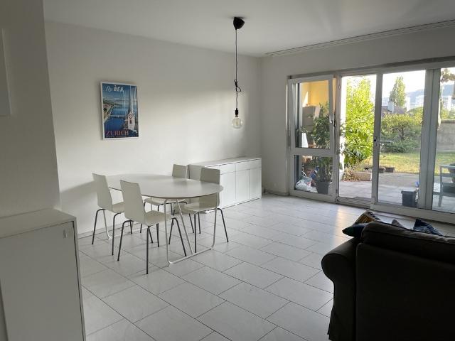 Apartment mieten in Einigen, Zürich