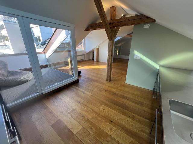 Apartment mieten in Einigen, Zürich