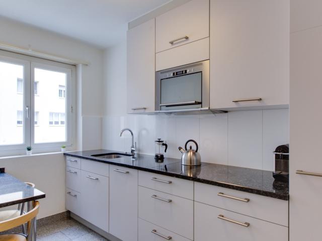 Apartment mieten in Einigen, Zürich