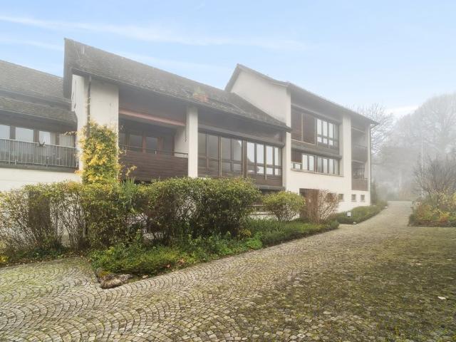 Apartment mieten in Einigen, Zürich