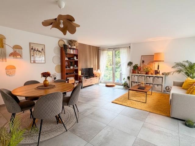 Apartment mieten in Eglisau, Zürich