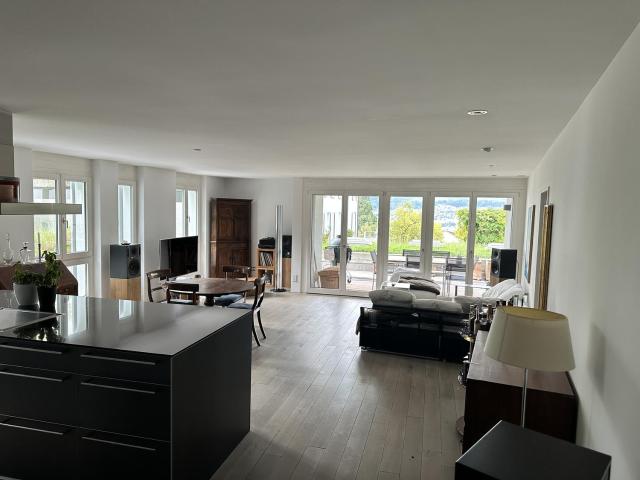 Apartment mieten in Erlenbach (ZH), Zürich