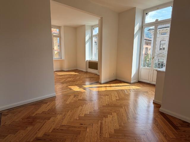 Apartment mieten in Aldesago, Tessin
