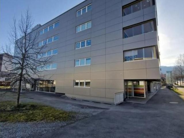 Apartment mieten in Shopping-Center, Spreitenbach