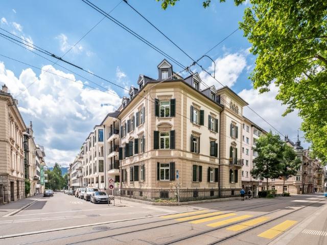 Apartment mieten in Einigen, Zürich
