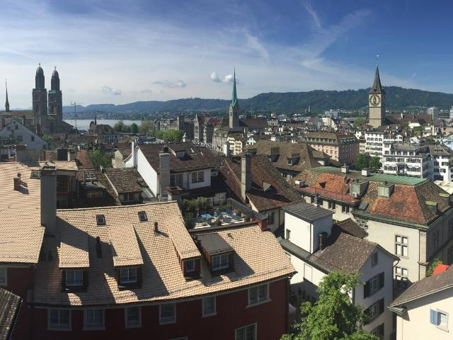 Apartment mieten in Einigen, Zürich