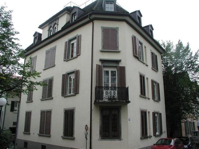 Apartment mieten in Einigen, Zürich