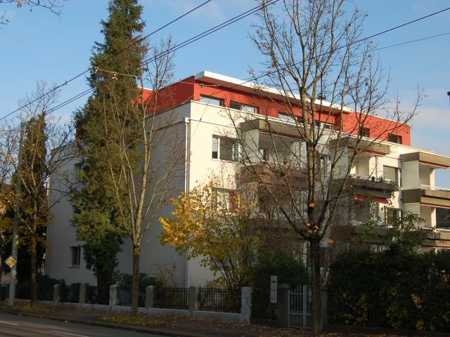 Apartment mieten in Einigen, Zürich