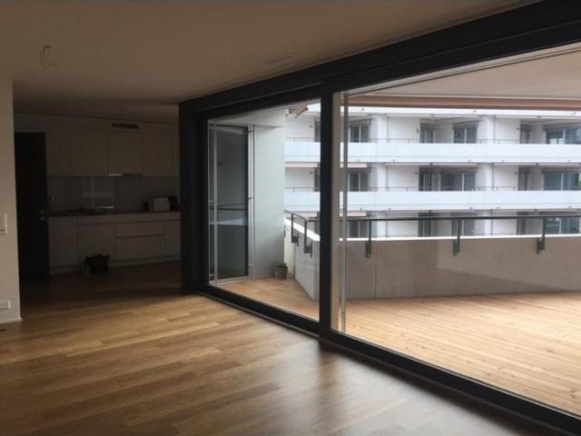Apartment mieten in Einigen, Zürich