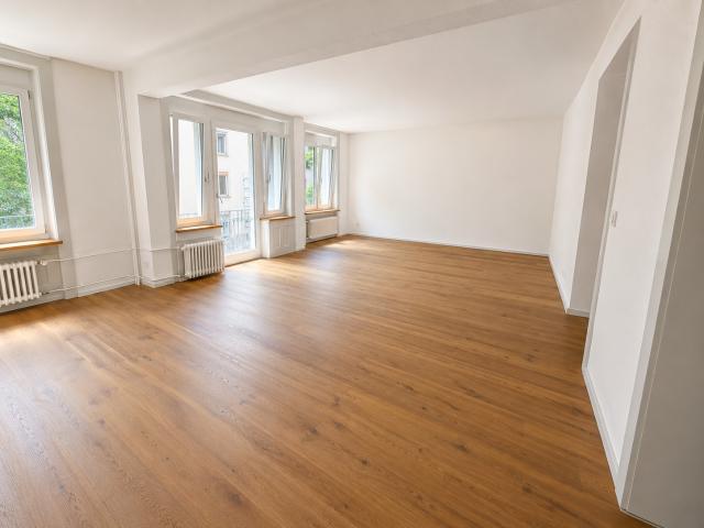 Apartment mieten in Einigen, Zürich