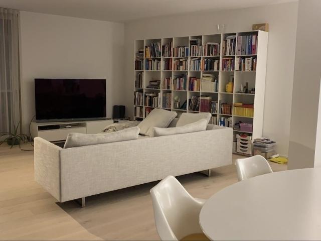 Apartment mieten in Einigen, Zürich