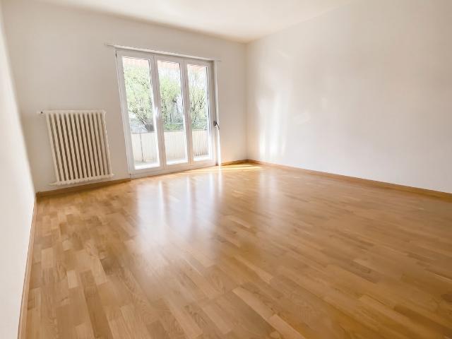Apartment mieten in Einigen, Zürich