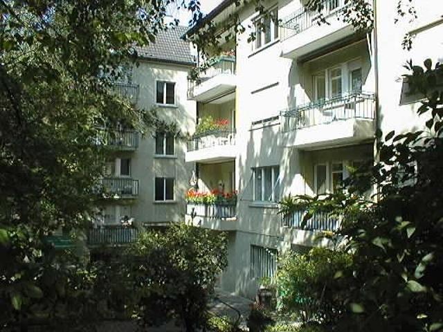 Apartment mieten in Einigen, Zürich