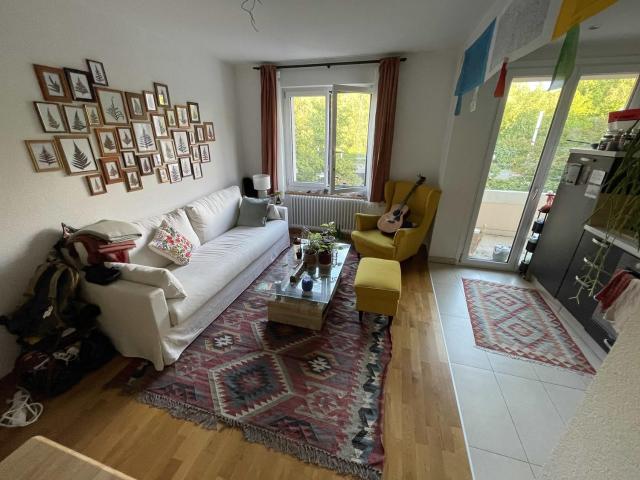 Apartment mieten in Einigen, Zürich