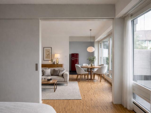 Apartment mieten in Einigen, Zürich