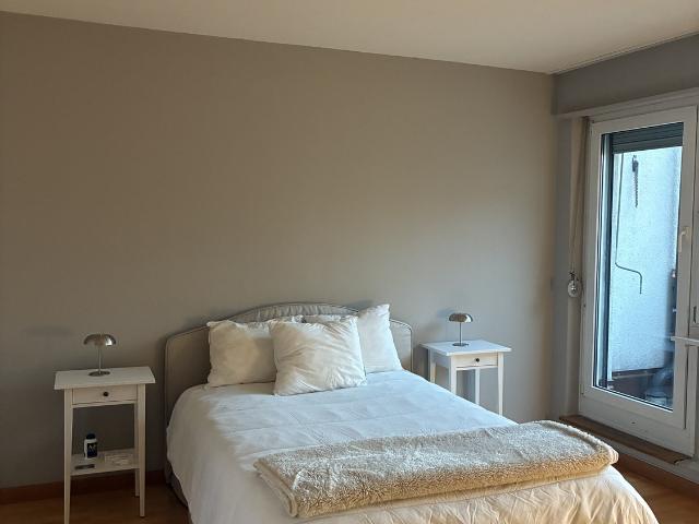 Apartment mieten in Einigen, Zürich