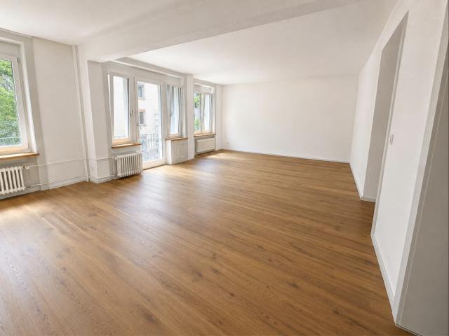 Apartment mieten in Einigen, Zürich
