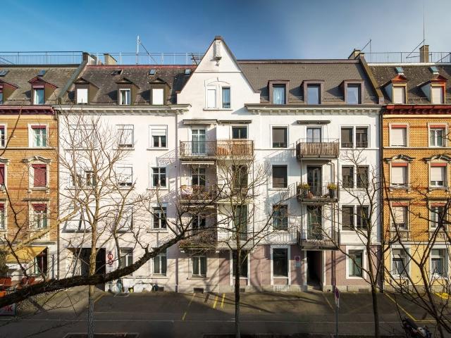 Apartment mieten in Einigen, Zürich