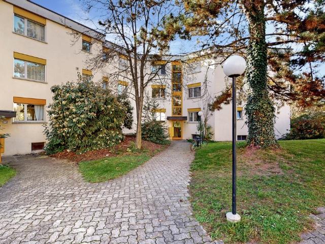 Apartment mieten in Einigen, Zürich