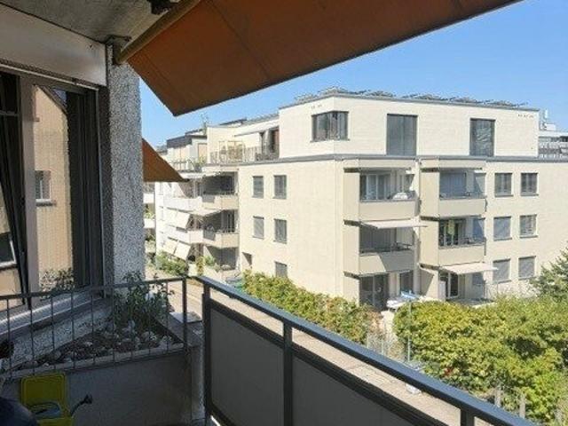 Apartment mieten in Einigen, Zürich