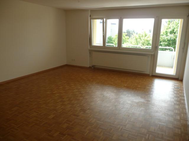 Apartment mieten in Einigen, Zürich