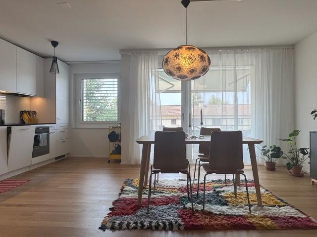 Apartment mieten in Einigen, Zürich