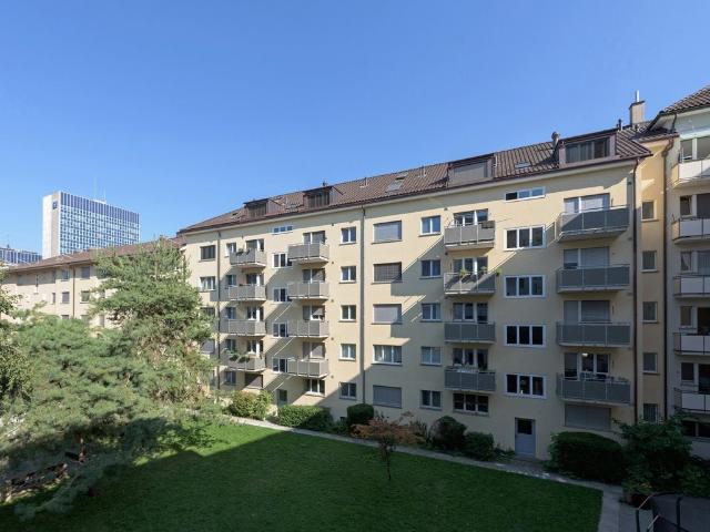 Apartment mieten in Einigen, Zürich