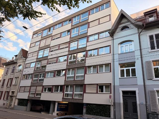 Apartment mieten in Einigen, Zürich