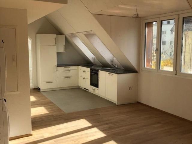 Apartment mieten in Einigen, Zürich