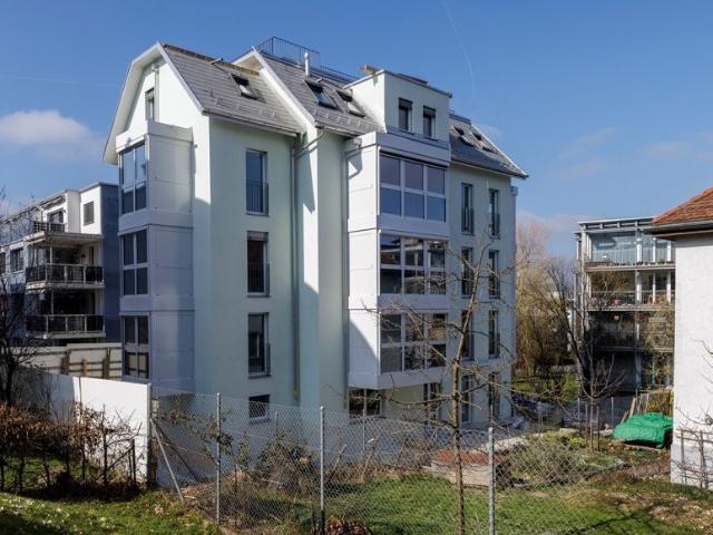 Apartment mieten in Einigen, Zürich