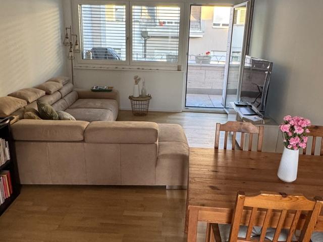 Apartment mieten in Einigen, Zürich