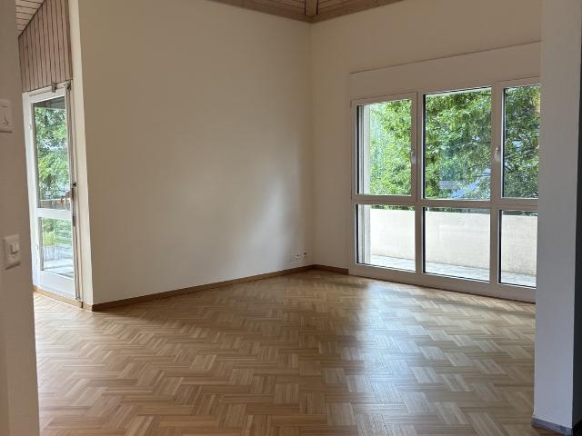Apartment mieten in Einigen, Zürich