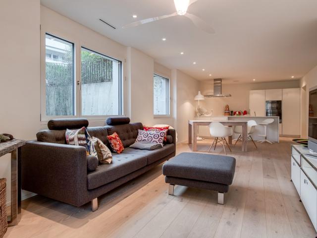Apartment mieten in Einigen, Zürich