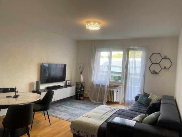 Apartment mieten in Einigen, Zürich