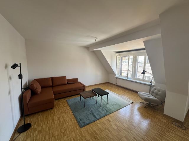 Apartment mieten in Einigen, Zürich
