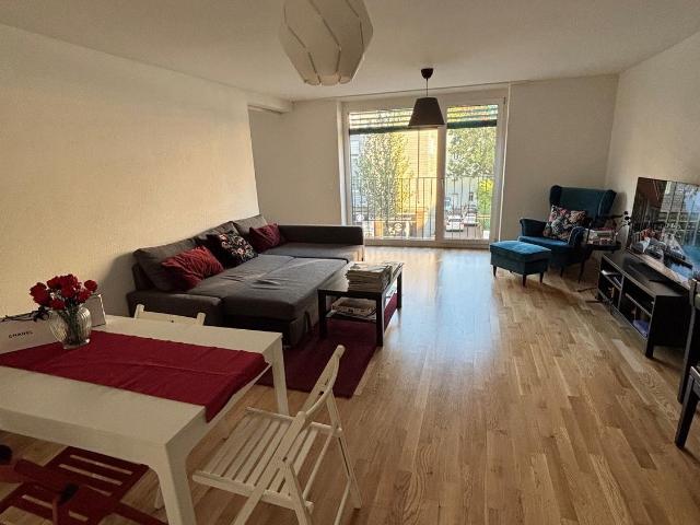 Apartment mieten in Einigen, Zürich