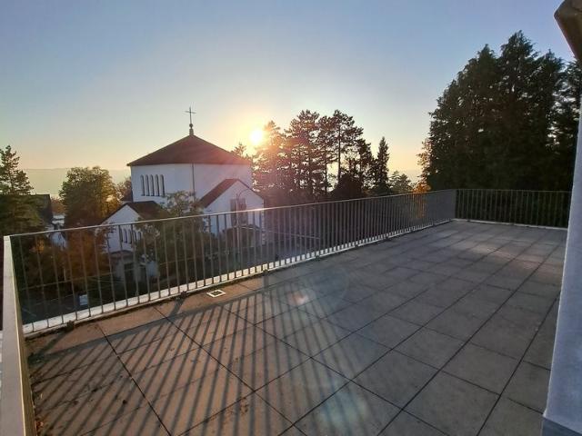 Apartment mieten in Einigen, Zürich