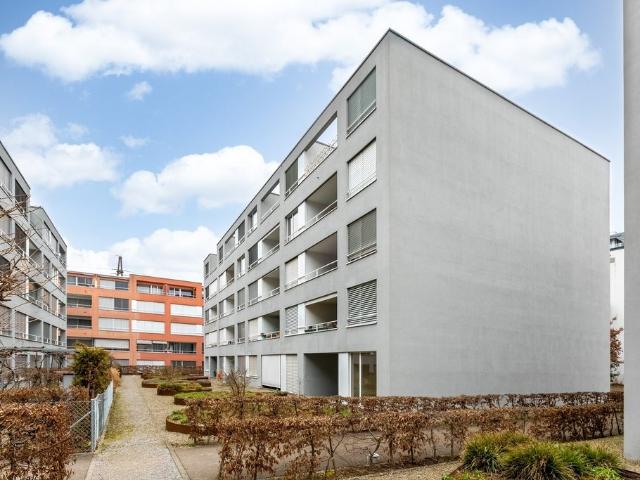 Apartment mieten in Einigen, Zürich