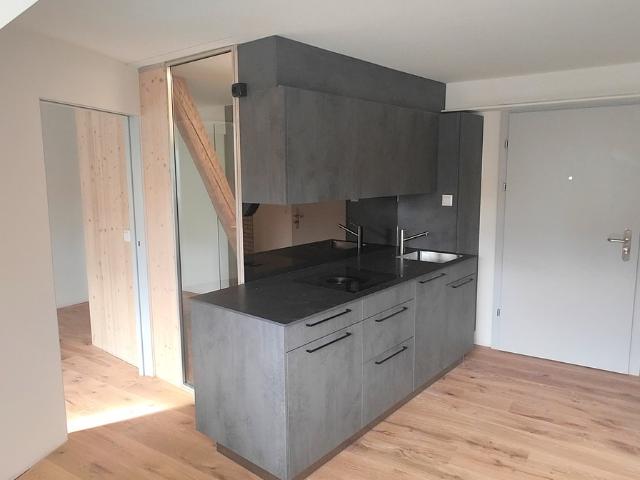 Apartment mieten in Einigen, Zürich
