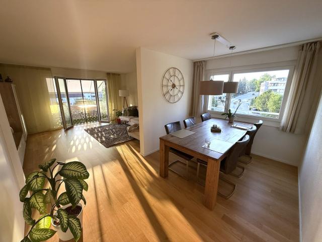 Apartment mieten in Pfäffikon (SZ), Zürich