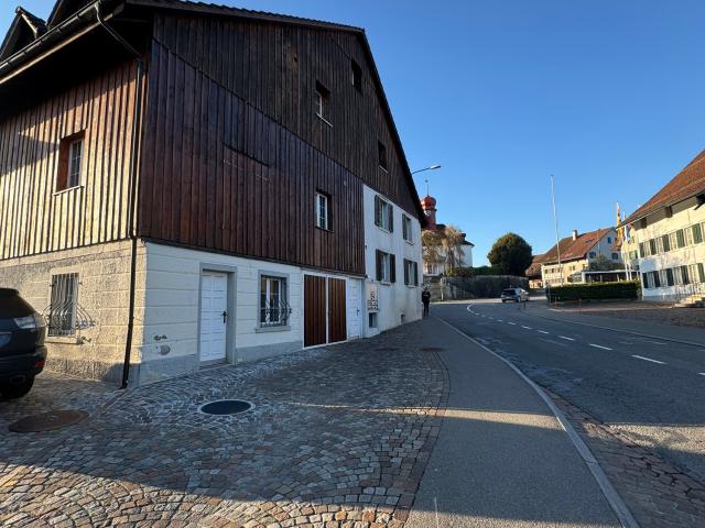 Apartment mieten in Schwerzenbach, Bezirk Uster
