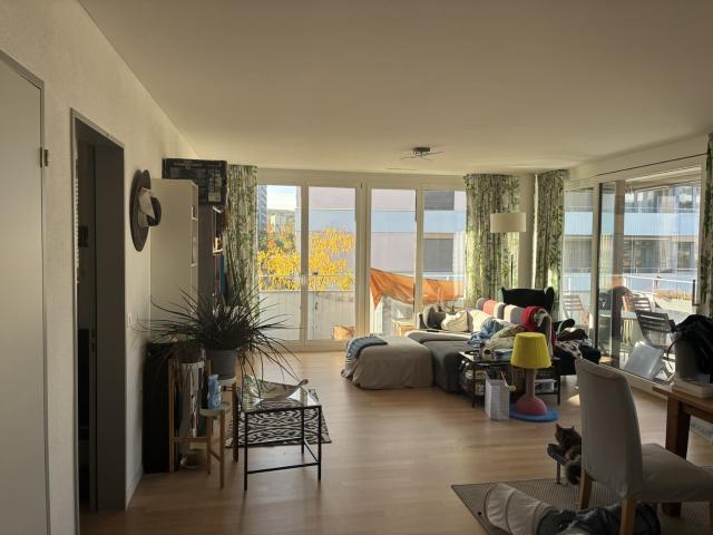 Apartment mieten in Wallisellen, Bezirk Bülach