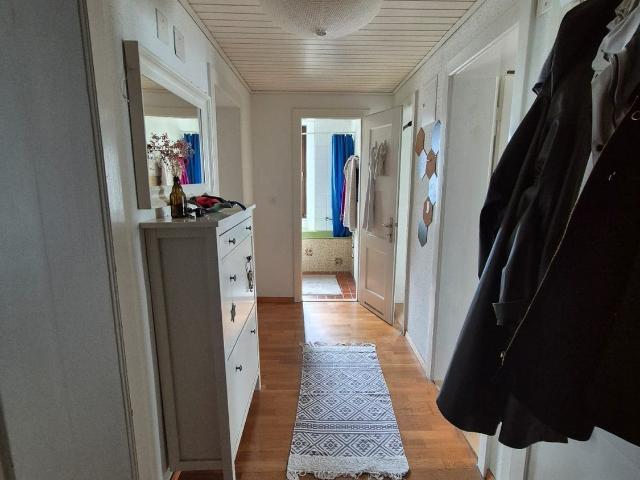 Apartment mieten in Einigen, Zürich