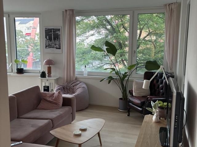 Apartment mieten in Einigen, Zürich
