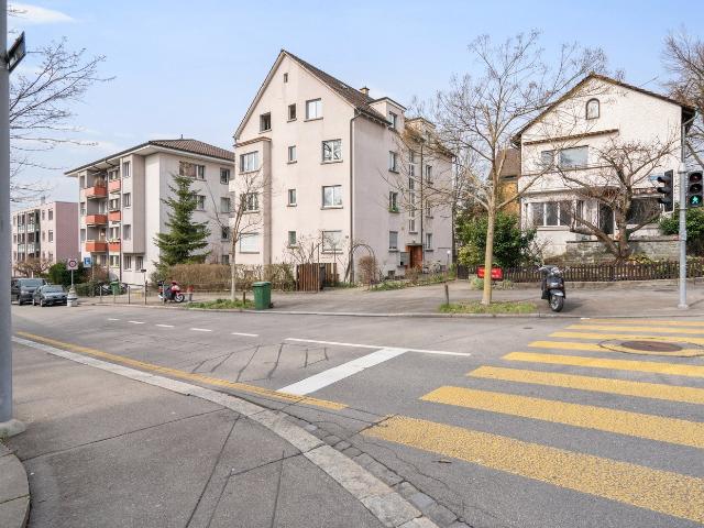 Apartment mieten in Einigen, Zürich