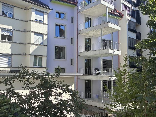 Apartment mieten in Einigen, Zürich