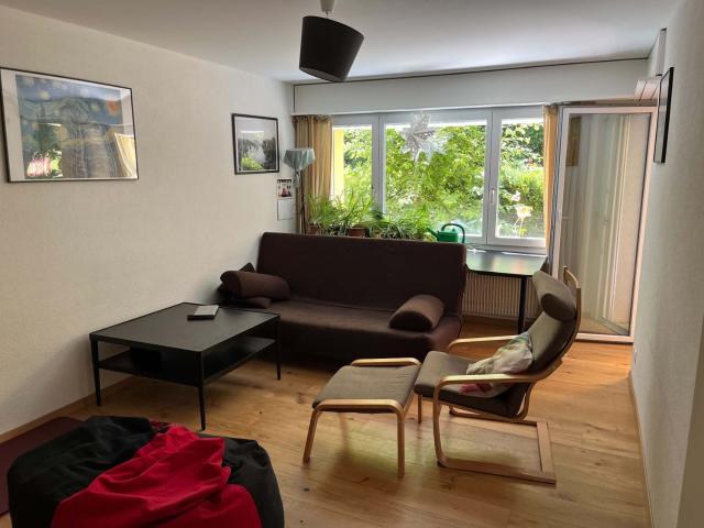 Apartment mieten in Einigen, Zürich