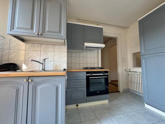Apartment mieten in Einigen, Zürich