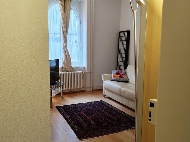 Apartment mieten in Einigen, Zürich