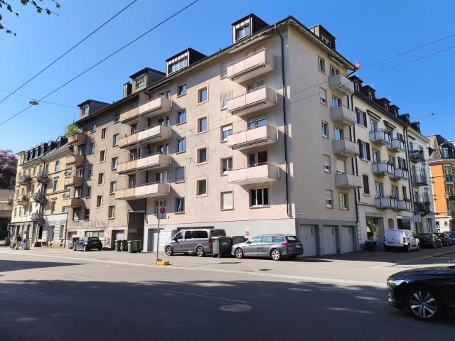 Apartment mieten in Einigen, Zürich